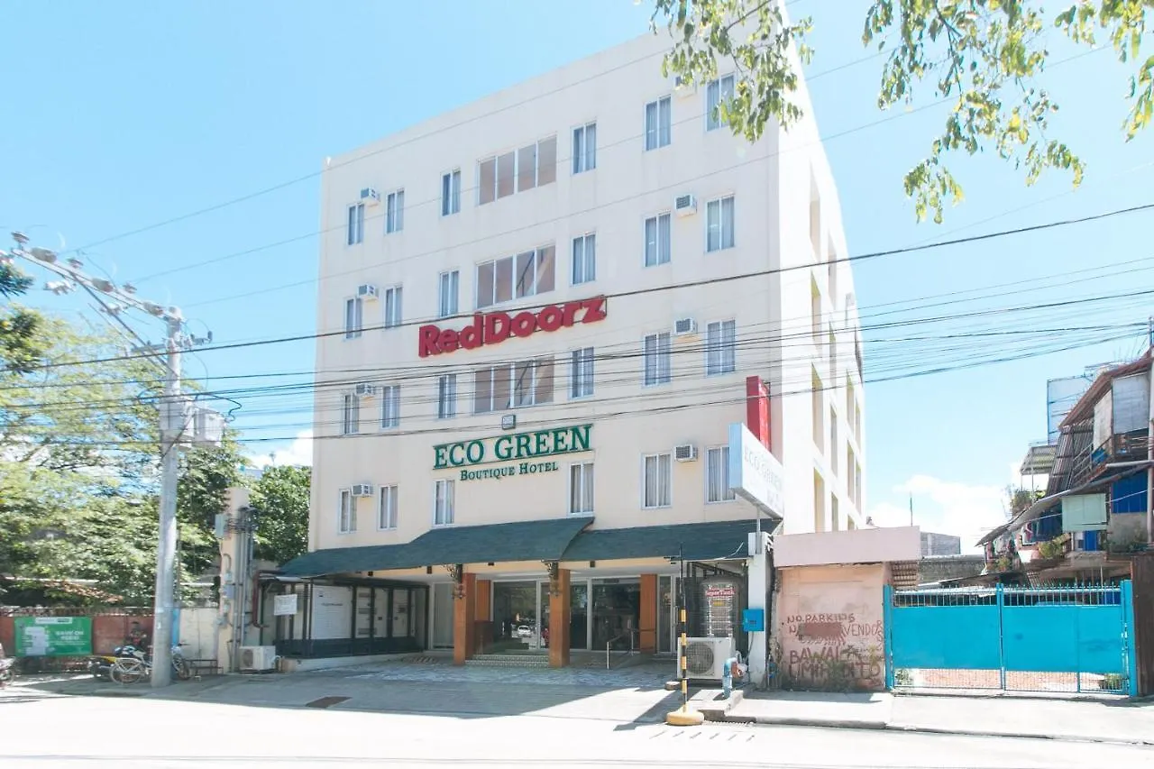 Reddoorz Plus At Eco Green Boutique Hotel Davao