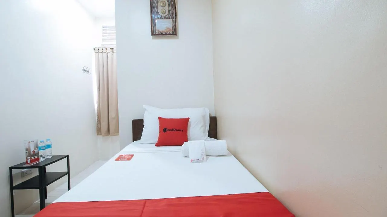 Reddoorz Plus At Eco Green Boutique Hotel Davao